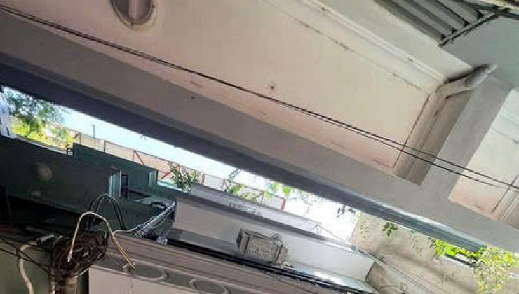 Cho thuê nhà ngõ 521 Trương Định - ở nhóm thoải mái 9 Triệu, 40m2, 4 tầng